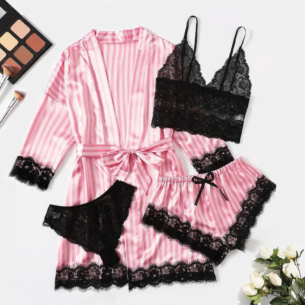 Pyjama satin femme 4 pièces avec peignoir